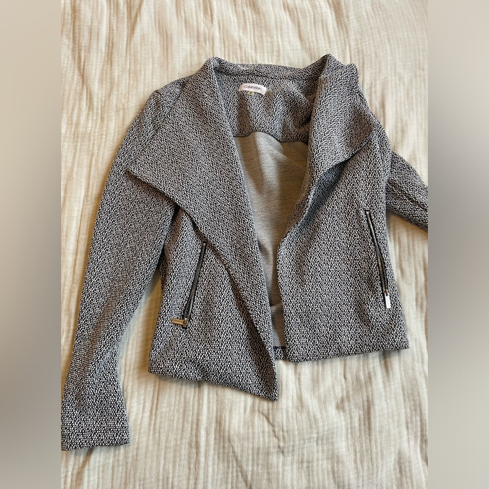 Calvin Klein black white slub knit fly away blazer jacket